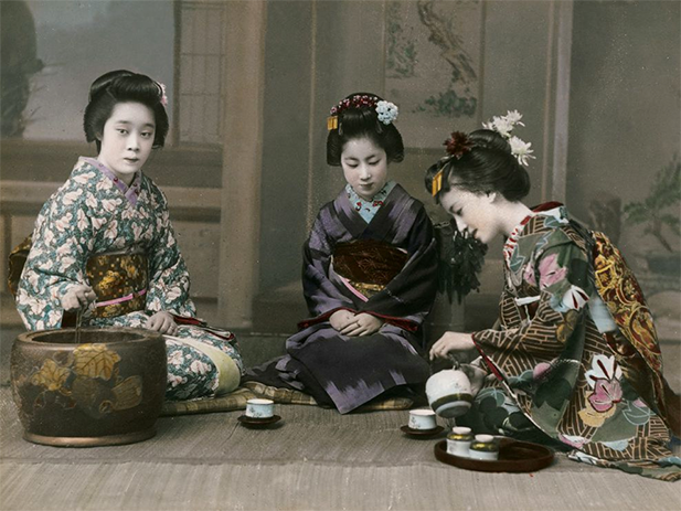 A demonstration of the Japanese tea ceremony. Photo credit: ourcamden.org.