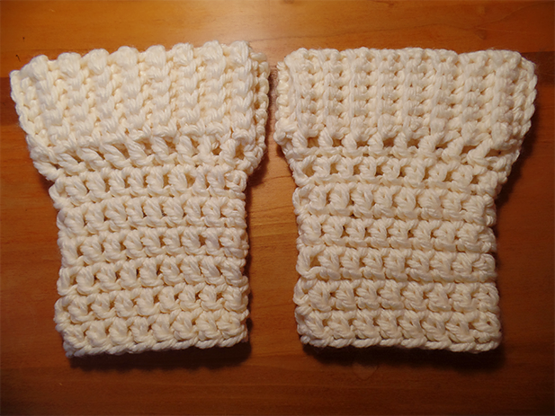 DIY crochet boot cuffs